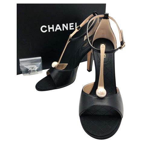 scarpe perle chanel|Chanel shoes canada.